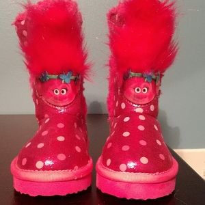 Trolls boots by DreamWorks size 5 with poppy!